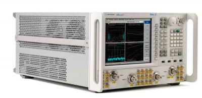 Анализатор цепей СВЧ Keysight N5242A